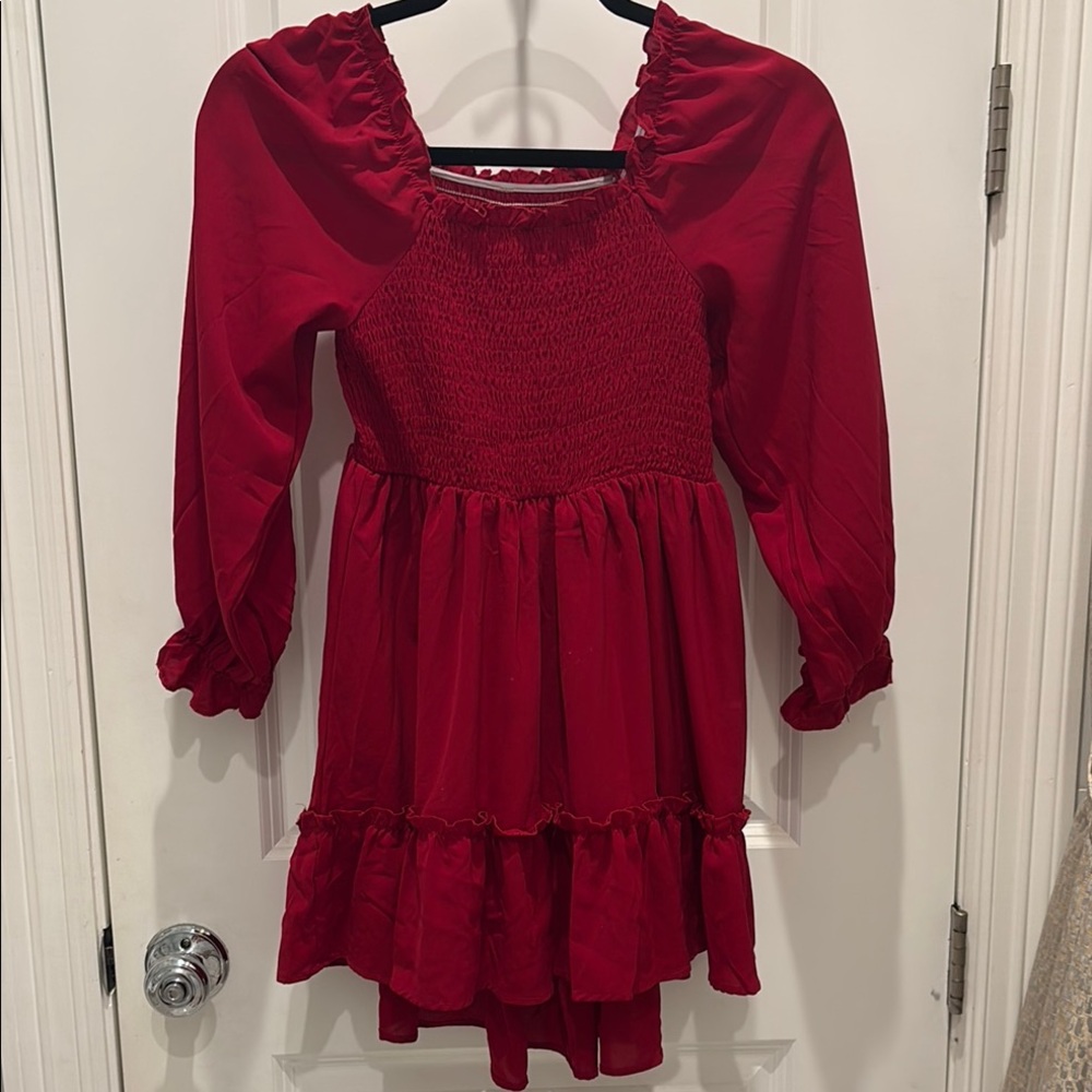 Girl’s red ruched bodice dressier dress size 10/11